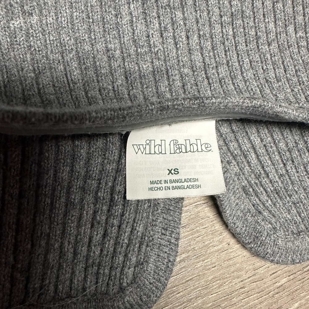 Wild Fable Gray Ribbed Knit Accessory - Picture 3 of 3